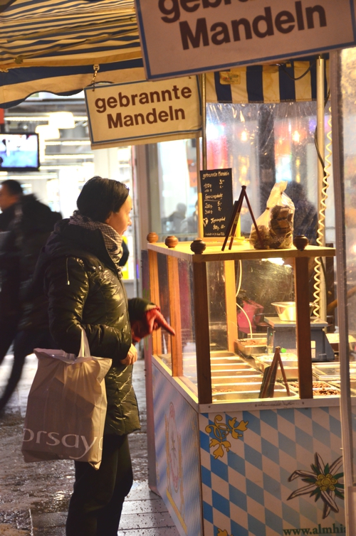 Mandeln, or toasted walnuts, are a delightful winter treat in Germany
