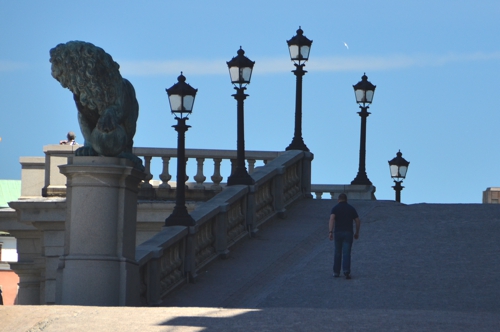 Dramatic shadows at Stockholm's royal palace