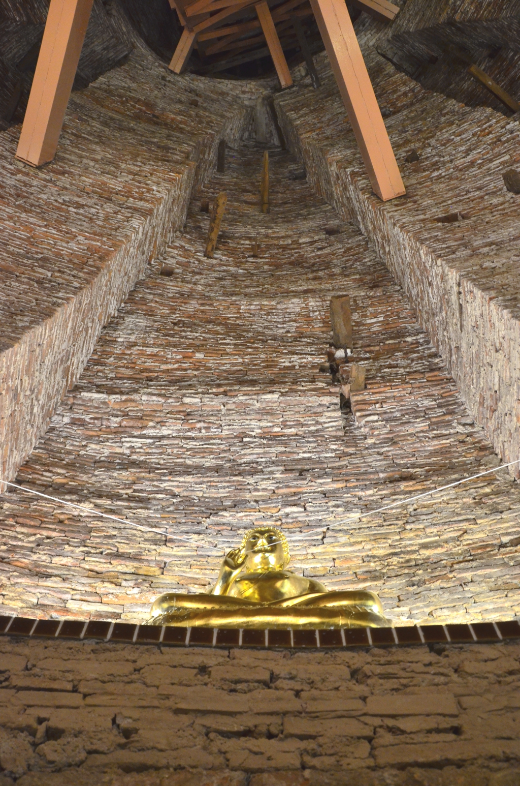 The Buddha image inside the spira of Wat Prayun