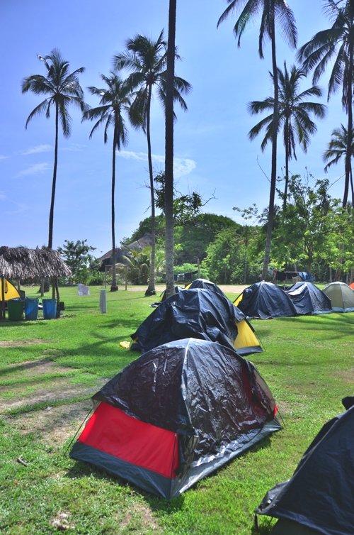 Camping is the most popular lodging option in Parque Tayrona
