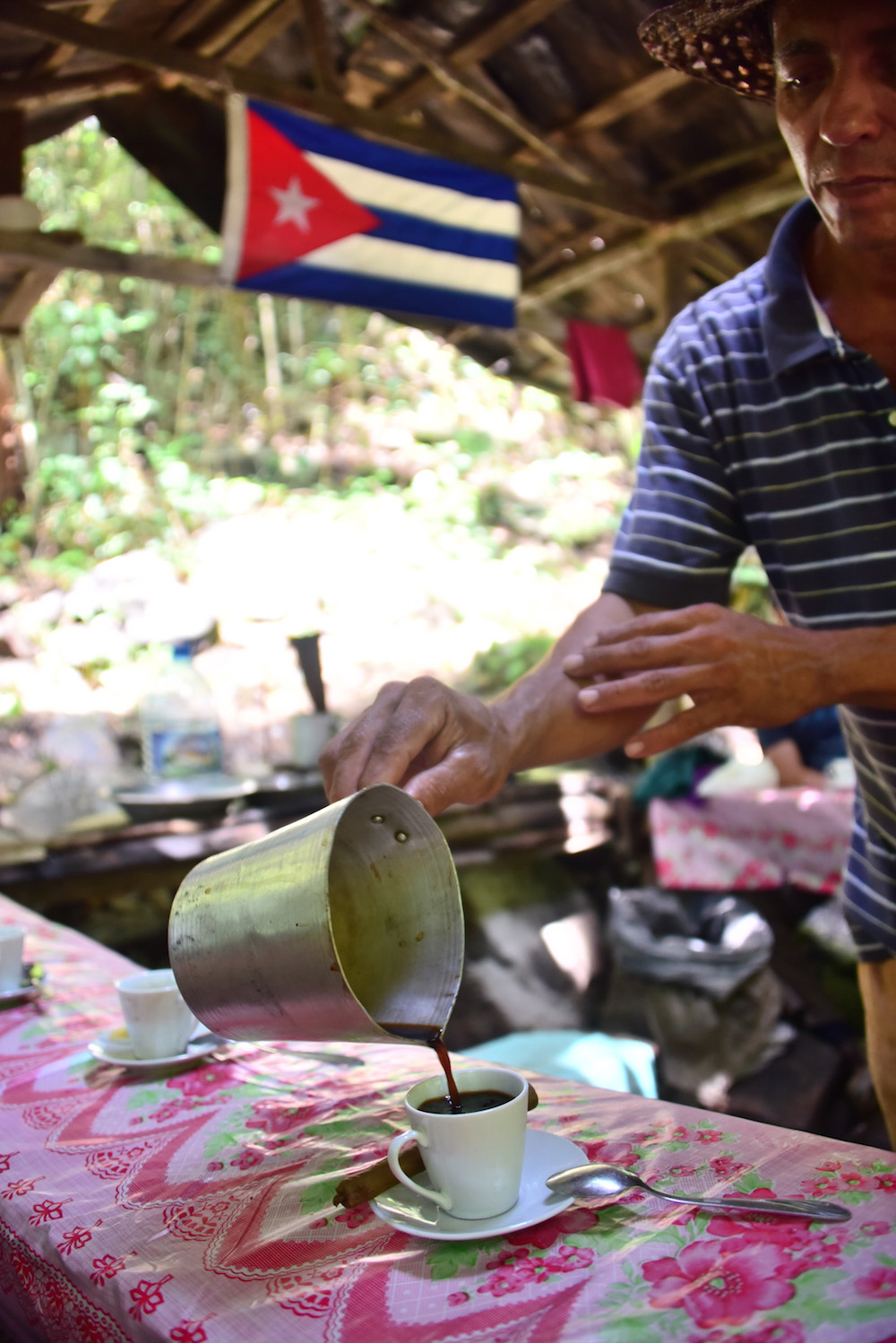 Cuba travel pictures of coffee