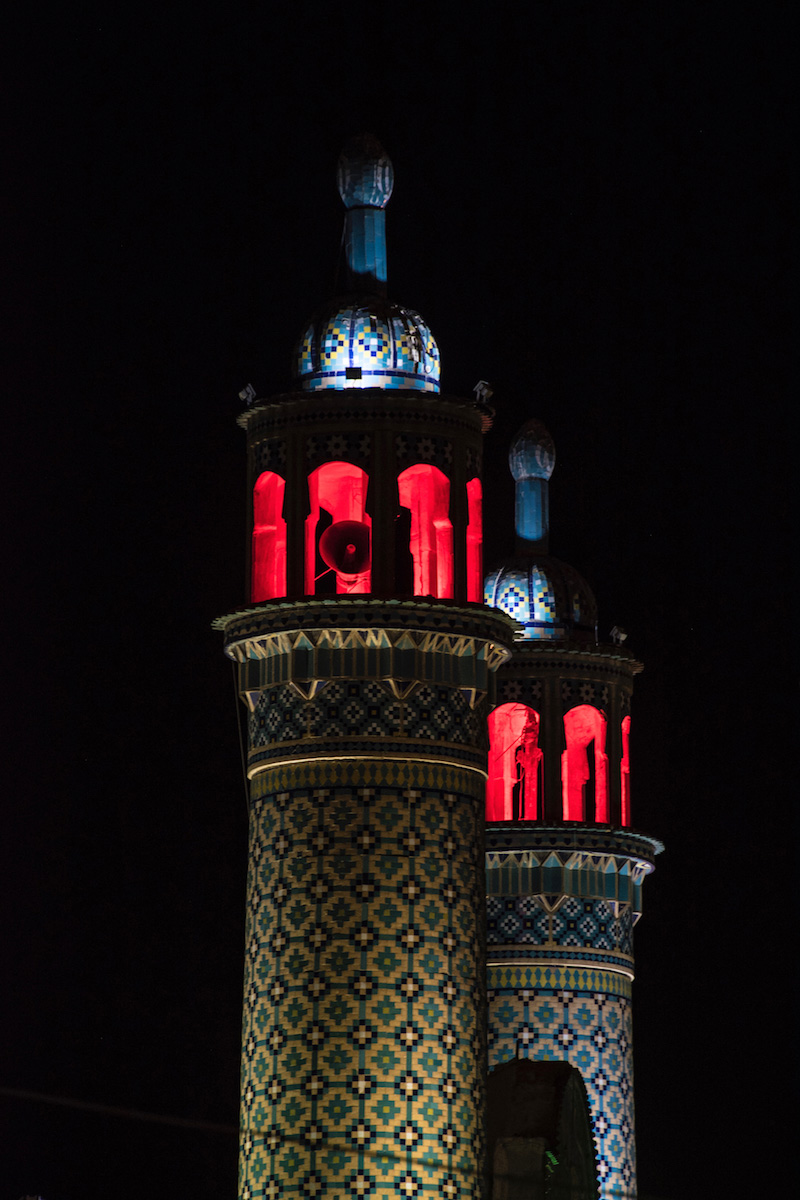 Iran travel pictures mosque minarets in Kashan