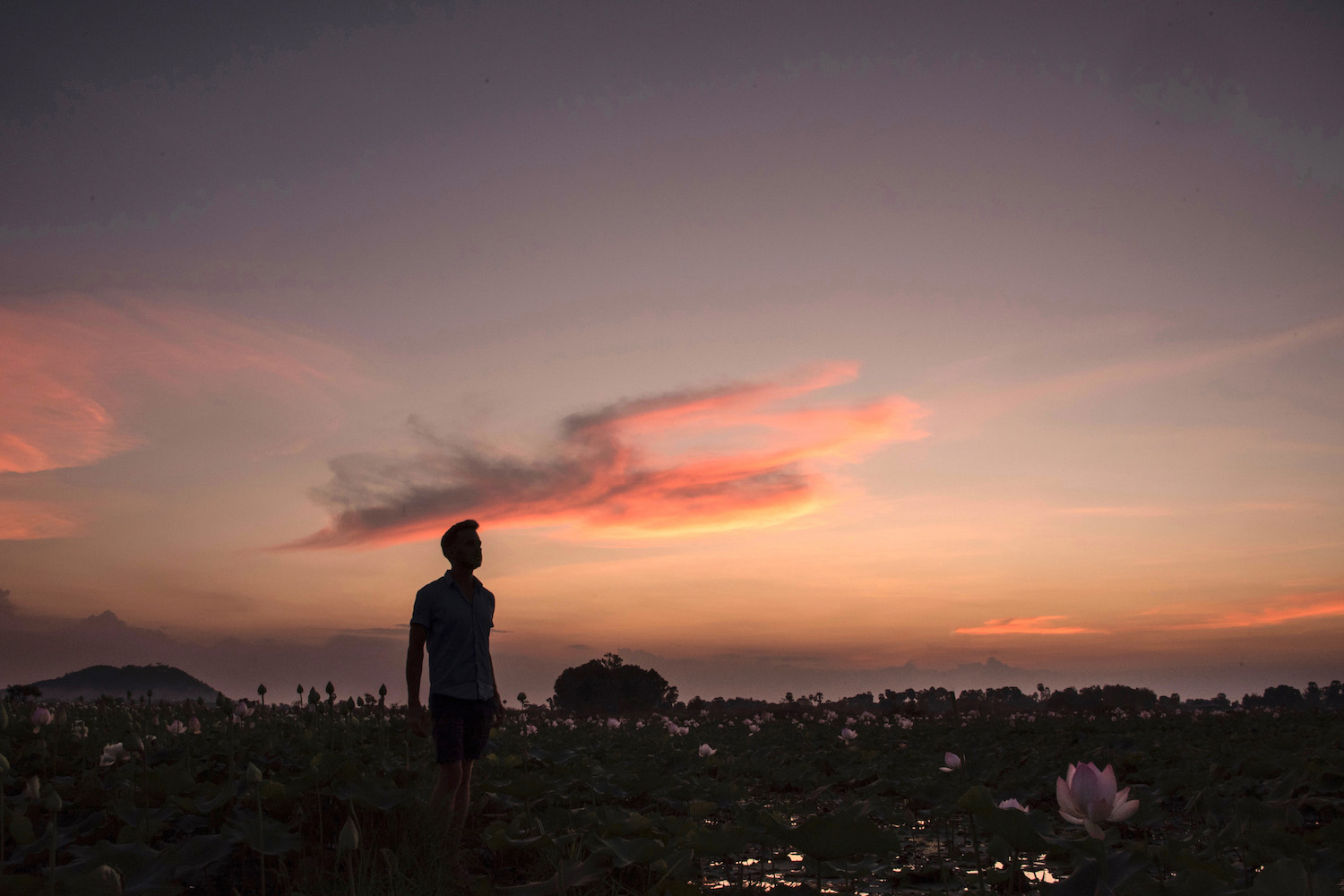 travelling to cambodia from thailand