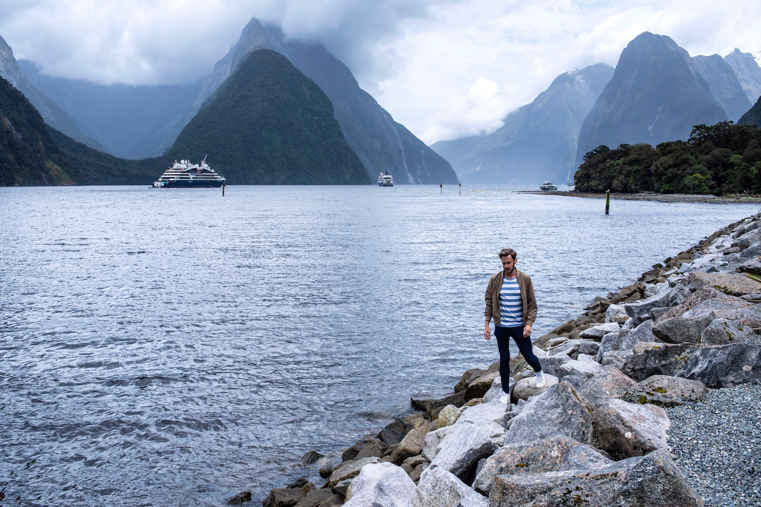 Can you live in Milford Sound?